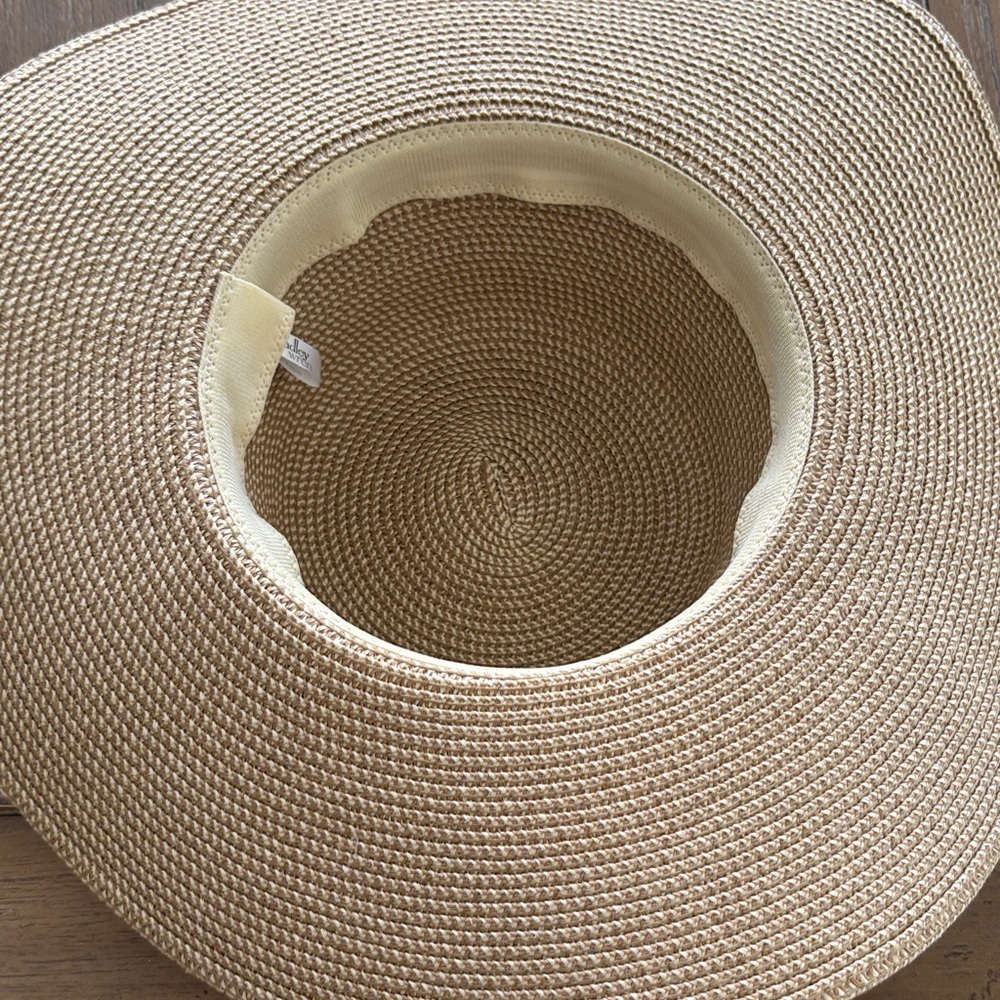 Chic Beige Sun Hat with Beaded Trim - Picture 3 of 3